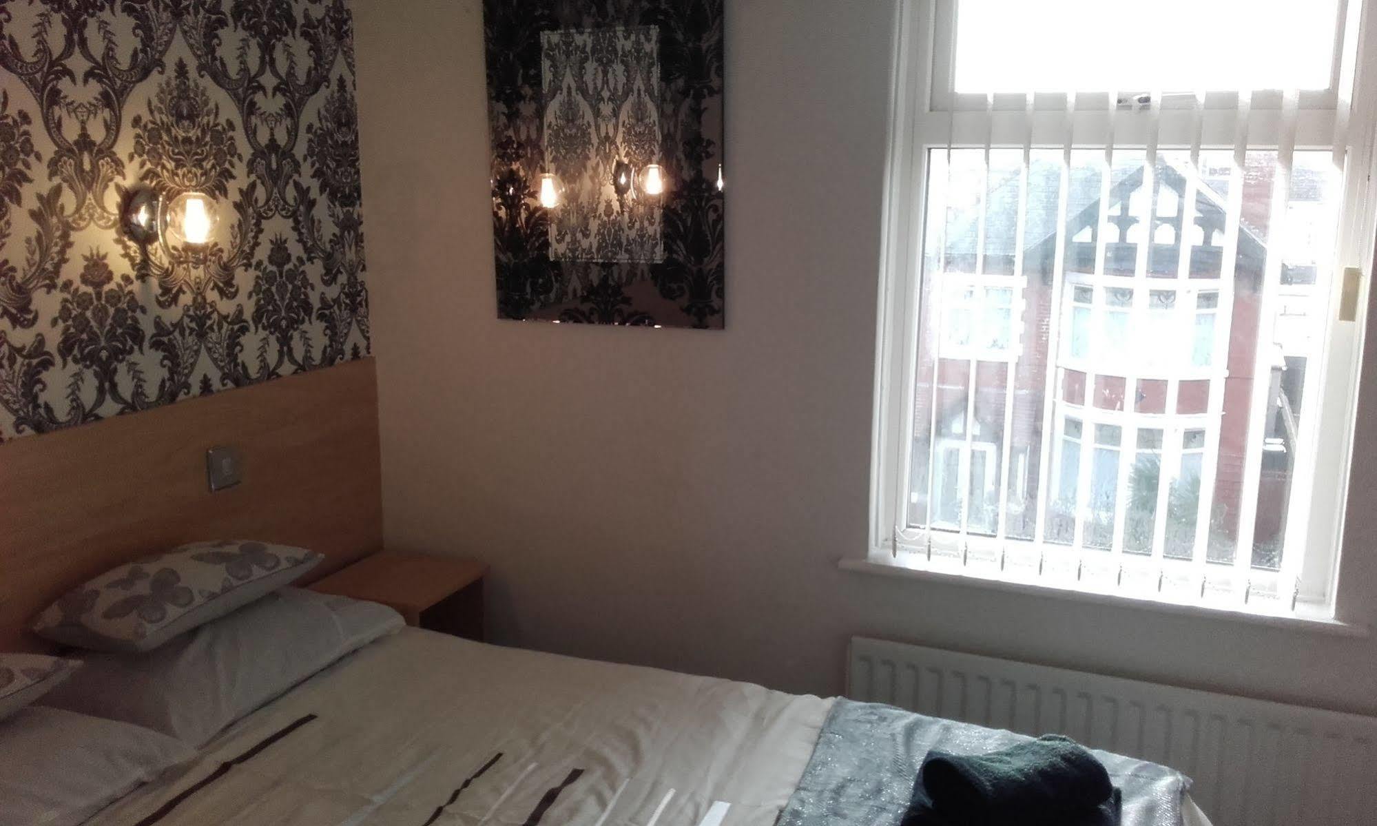 The Penrhyn Hotel Blackpool Luaran gambar